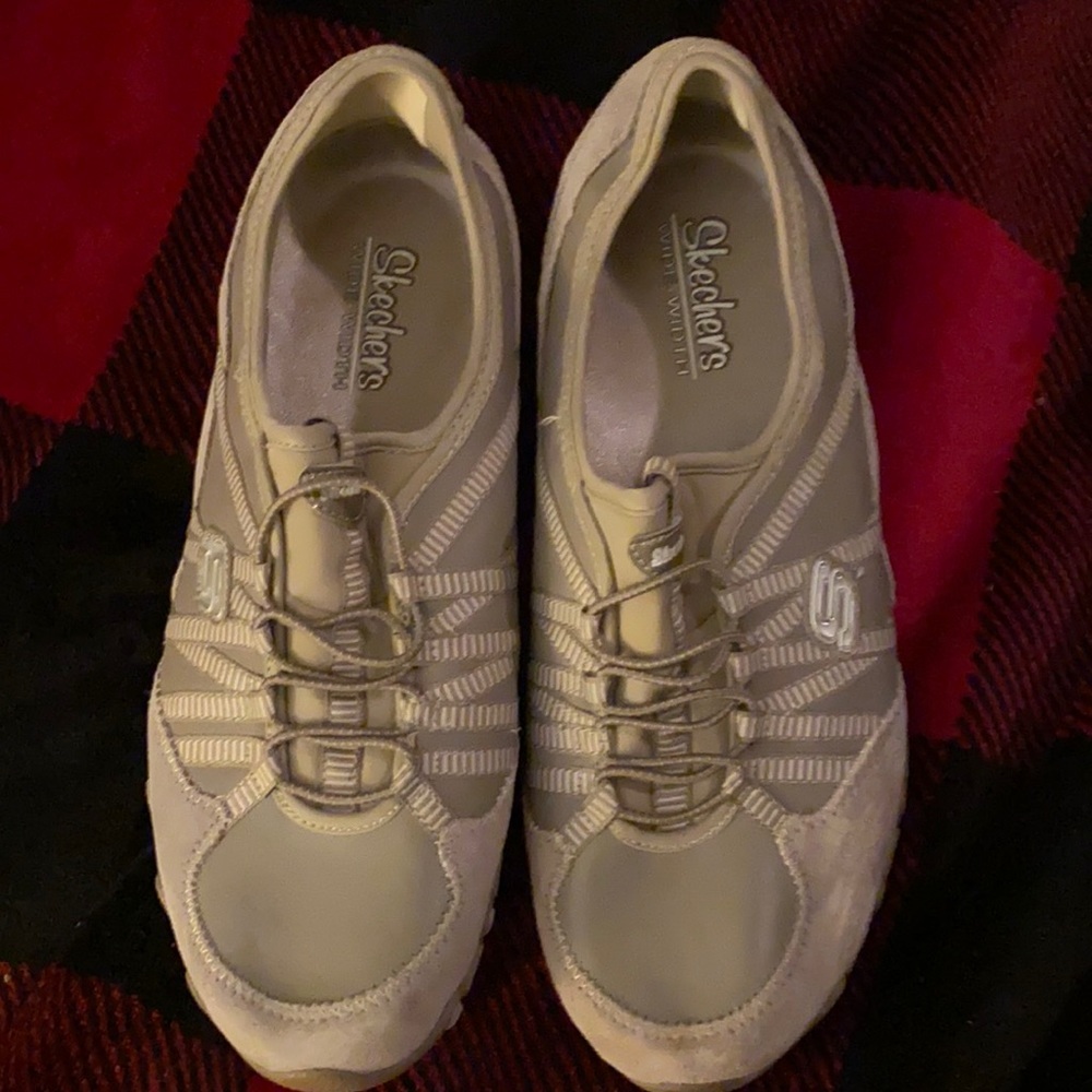 💙 2/$20 Women’s Skechers